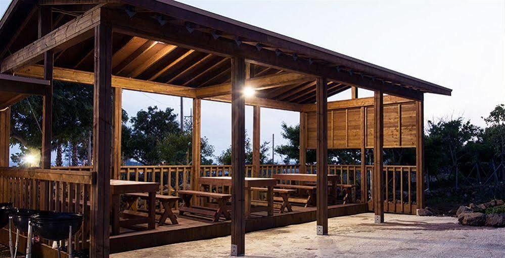 Famille Spa Resort 서귀포 외부 사진