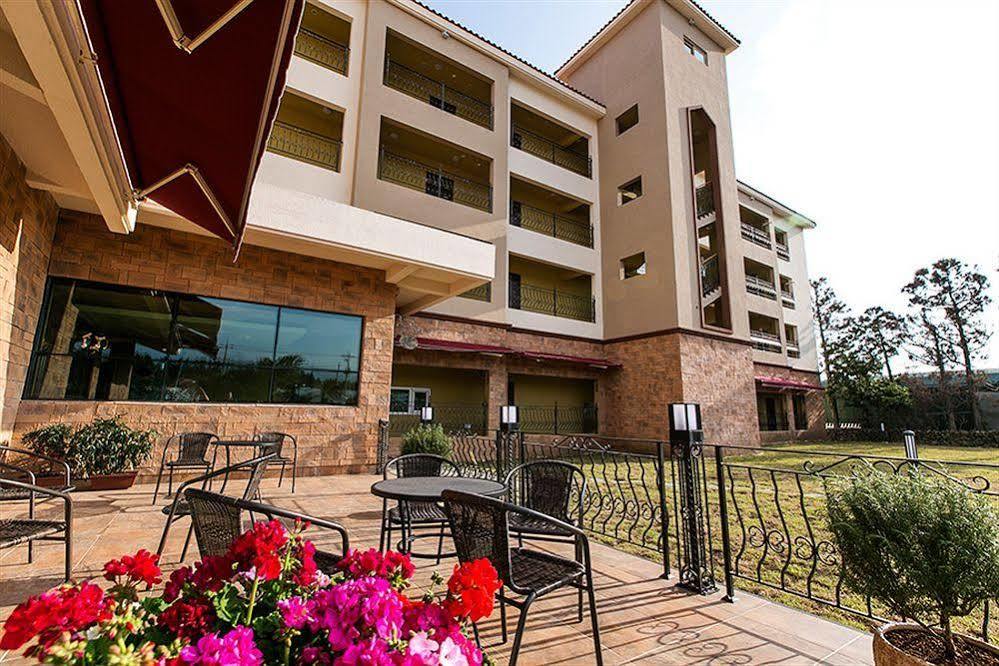 Famille Spa Resort 서귀포 외부 사진